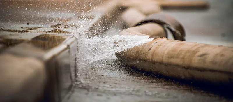 Fix Leaking Pipe in Scarborough, Ontario