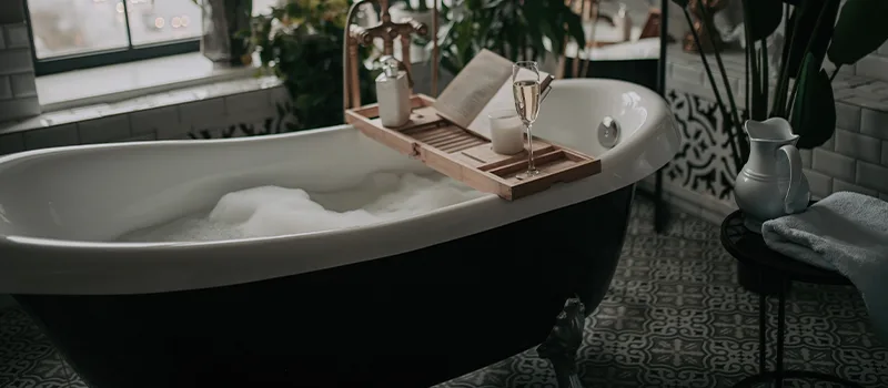 Full Bed Bathtub Replacement in Scarborough, ON