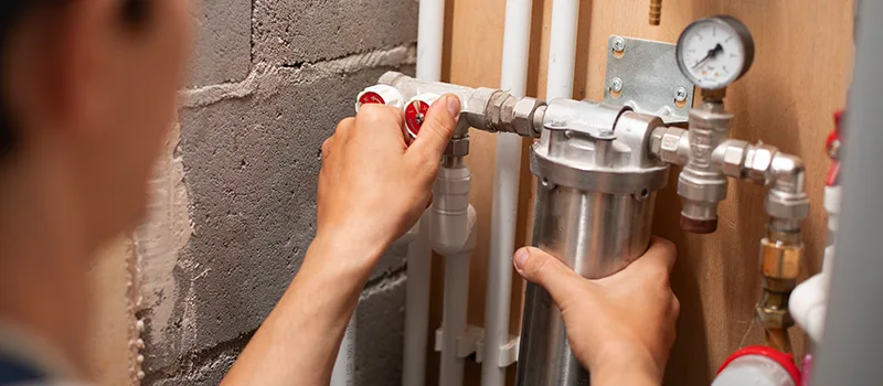 Plumbers to Fix Water Pressure Issues in House in Scarborough, Ontario